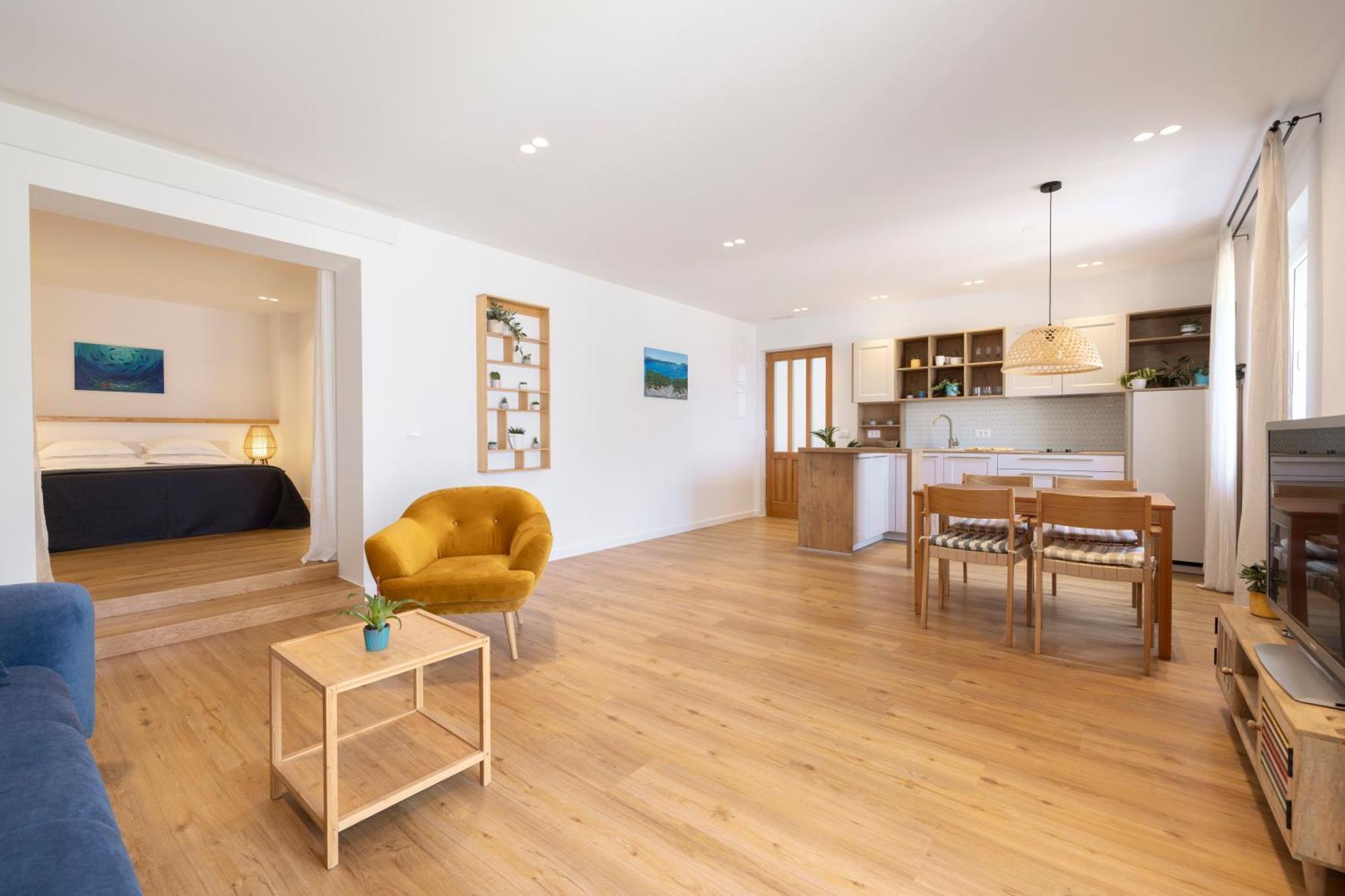 Beachfront Comfort Apartment Nives Tučepi Zewnętrze zdjęcie