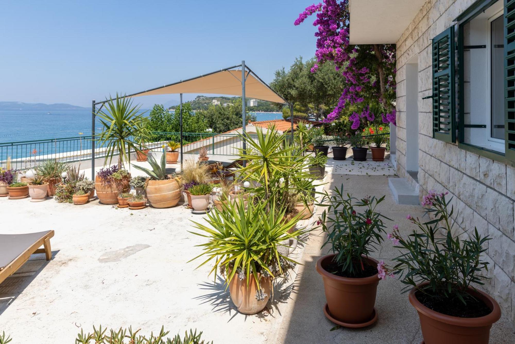 Beachfront Comfort Apartment Nives Tučepi Zewnętrze zdjęcie