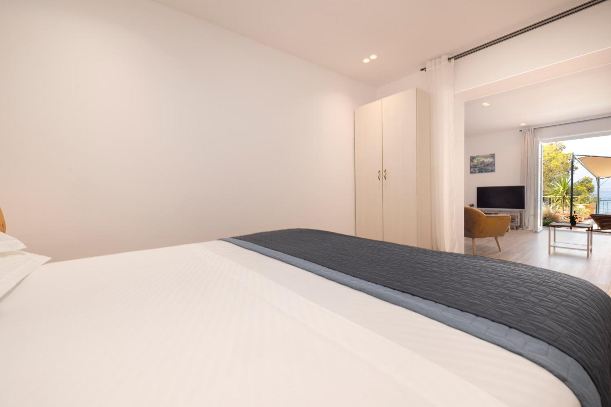Beachfront Comfort Apartment Nives Tučepi Zewnętrze zdjęcie