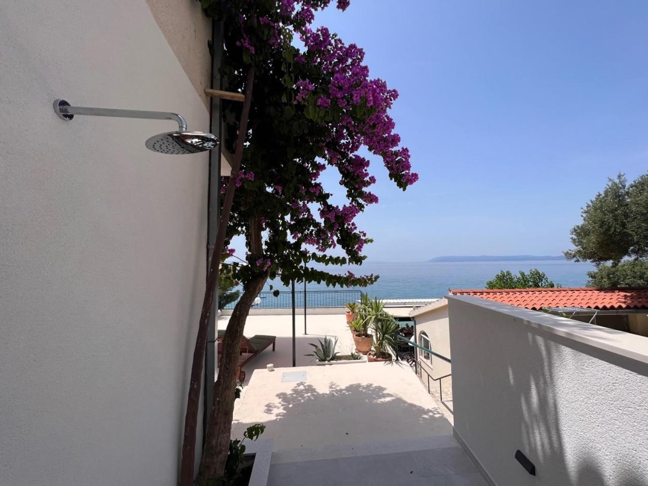 Beachfront Comfort Apartment Nives Tučepi Zewnętrze zdjęcie